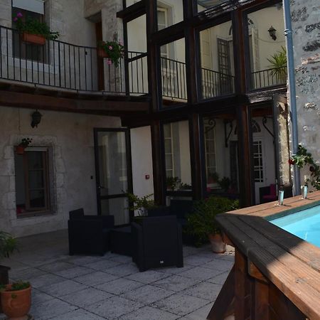 Hotel Des Consuls Castelnau-de-Montmiral Екстериор снимка