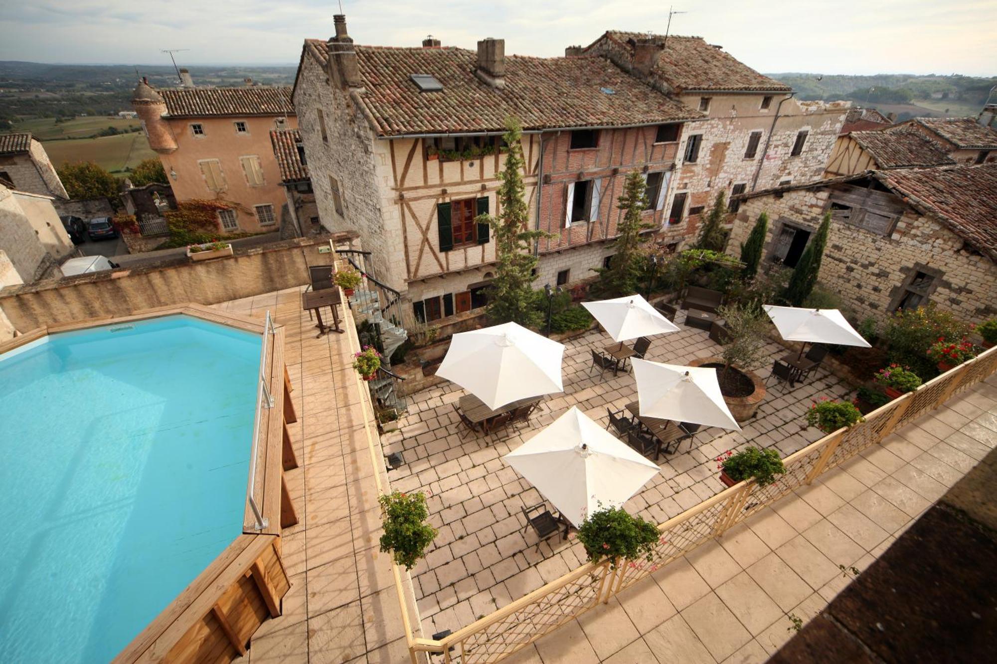 Hotel Des Consuls Castelnau-de-Montmiral Екстериор снимка