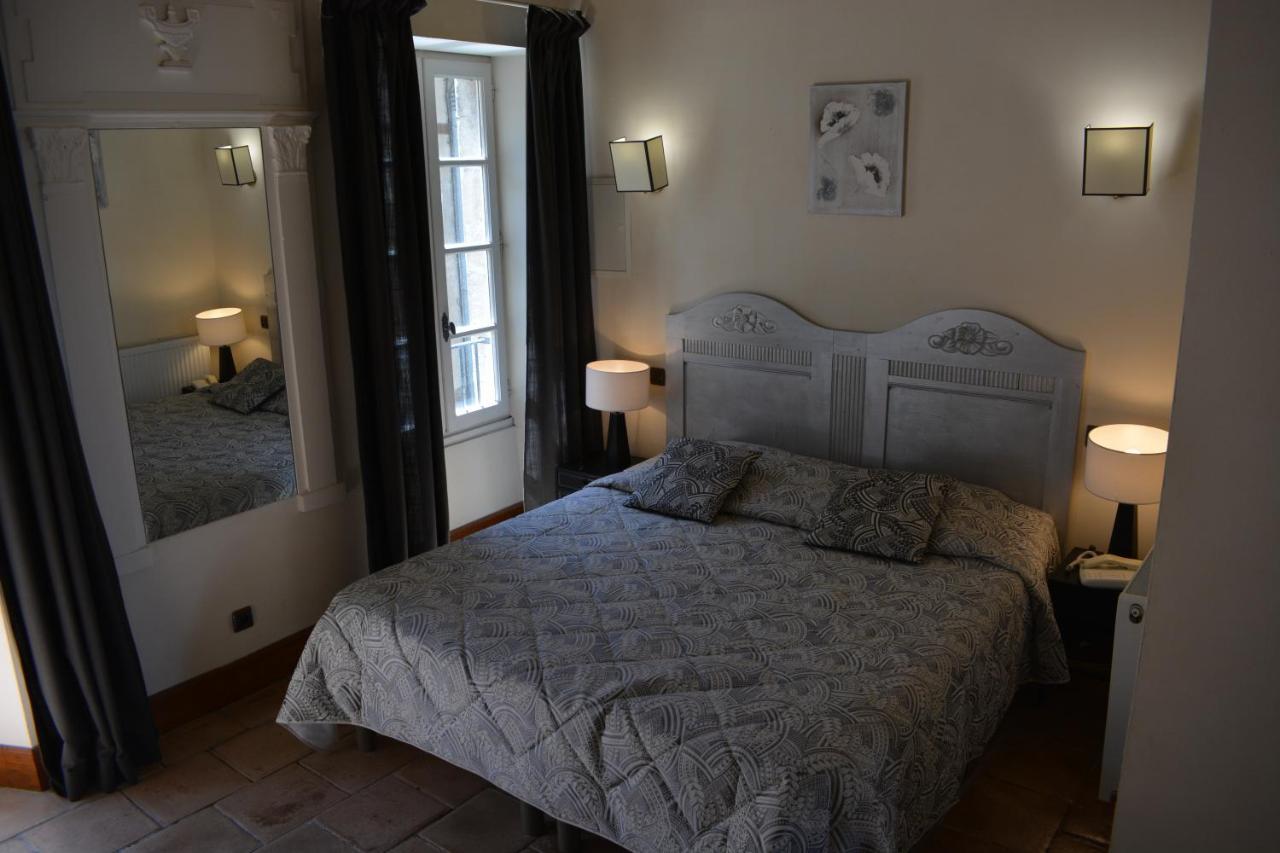 Hotel Des Consuls Castelnau-de-Montmiral Екстериор снимка
